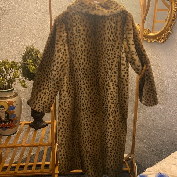 Vintage faux fur leopard coat - Picture 2 of 4
